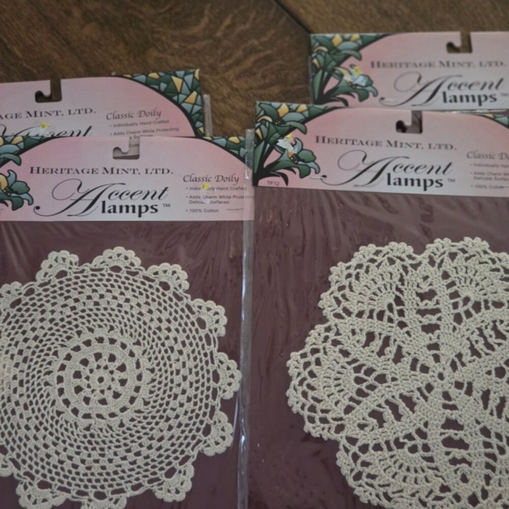 New Heritage Mint Classic Accent Lamps Cotton Doilies (4)